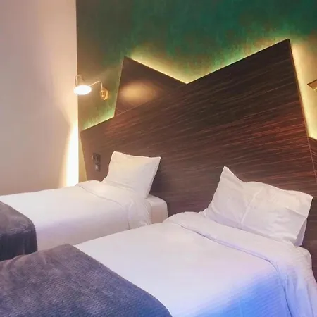 Hotel Le Lons-2