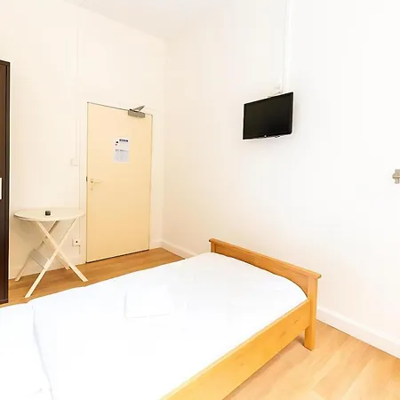 Hotel Le Paris Brest-3