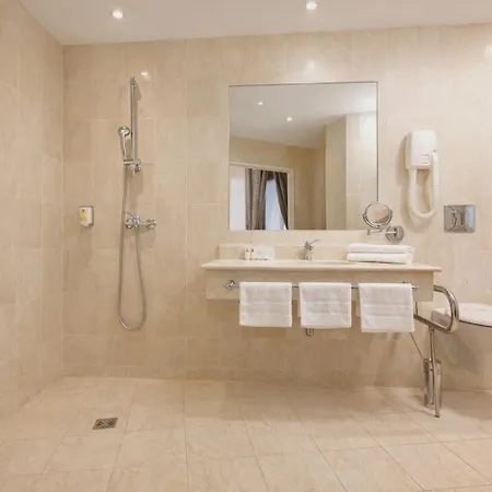Grand Hotel Moderne-3