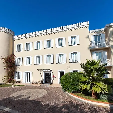 Hotel Chateau De La Tour Cannes-2