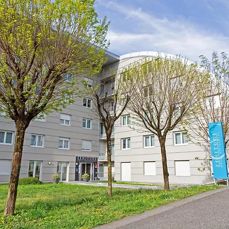 Comfort Aparthotel Besancon La City-2