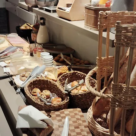 Hotel Inn Design & Restaurant Langres-2