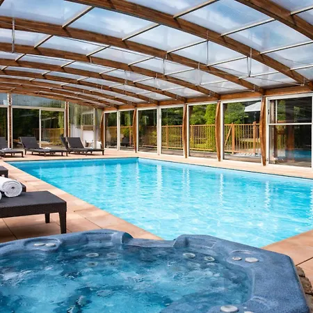 Logis Hotel Le Lac-3
