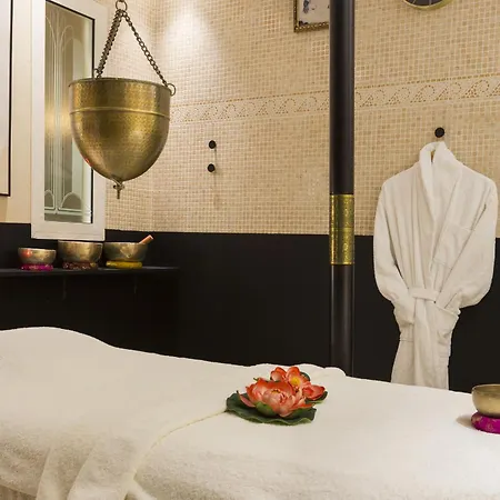 Neho Suites Cannes Croisette-3