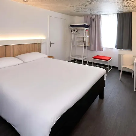 Ibis Auxerre Centre-3
