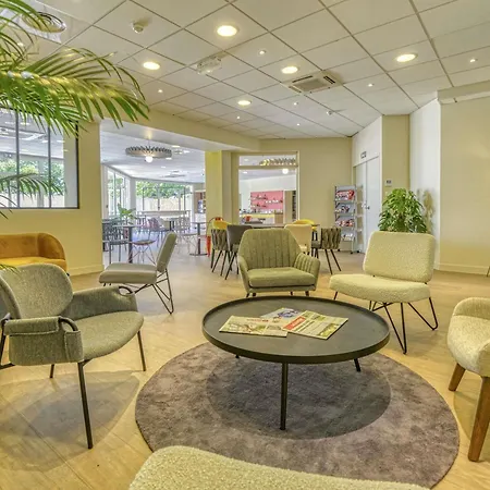 Ibis Cholet-2