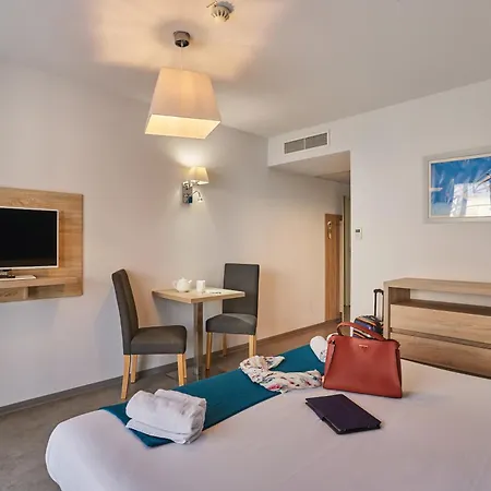 Appart'Hotel Odalys Nakâra-3