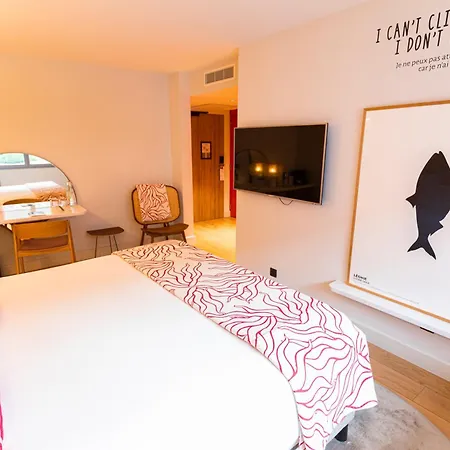 Black Bass Hotel-2
