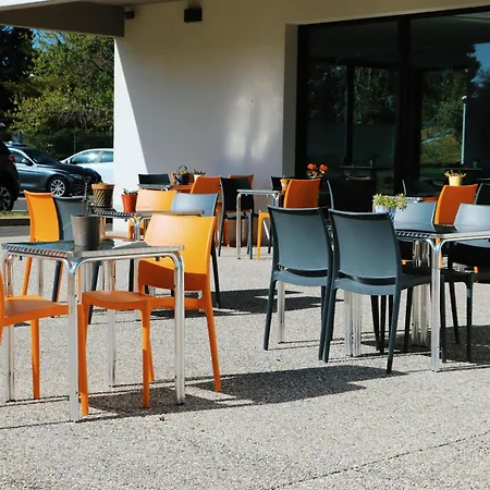 First Inn Hotel Blois-3
