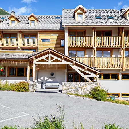 Le Grand Aigle, Friendly Hotel & Spa-2