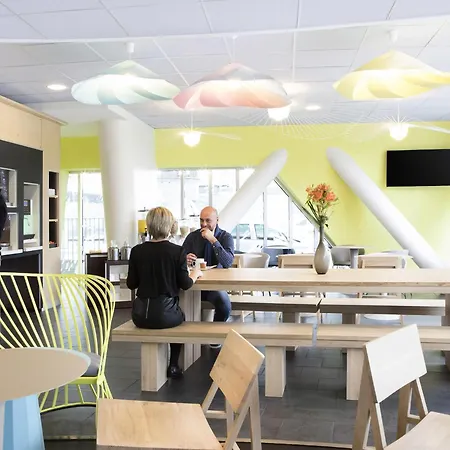 Novotel Suites Lille Europe-2