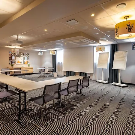 Novotel Paris Suresnes Longchamp-2