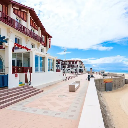 Hotel De La Plage-2