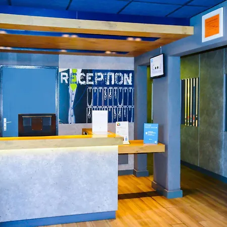 Ibis Budget Hyeres-3