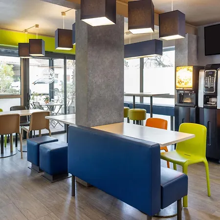 ibis budget Carcassonne La Cité-2