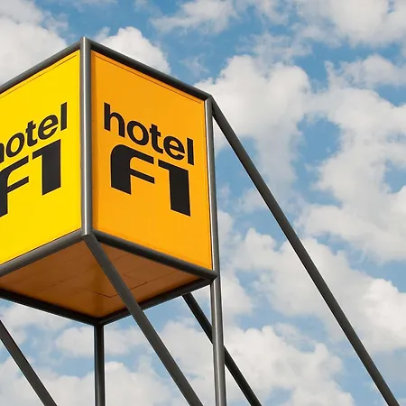 Hotelf1 Orange Centre Echangeur A7 A9-2