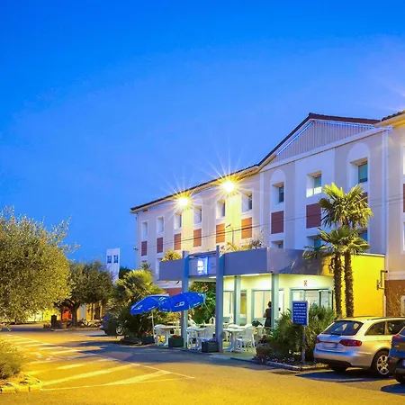 Ibis Budget Frejus Capitou-3