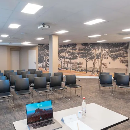 Mercure Le Mans Centre-2