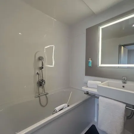 Novotel Suites Rouen Normandie-2
