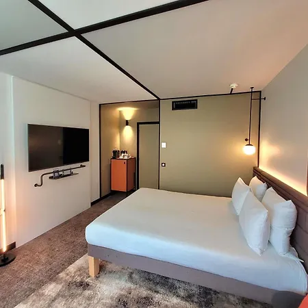 Novotel Lille Aeroport-3