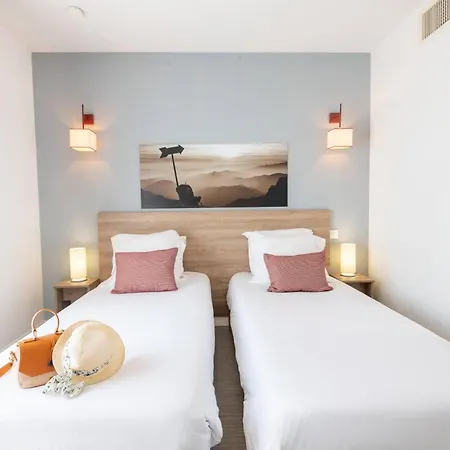 Comfort Aparthotel Cannes Mandelieu-3