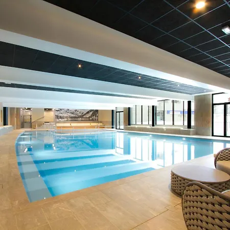 Hotel Et Spa L'Eclose By Odalys-3