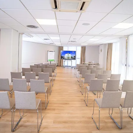 Ibis Styles Tours Centre-2