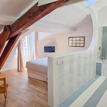 Hotel L'Orque Bleue-3