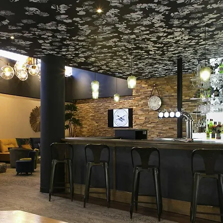 Mercure Bordeaux Aeroport-3