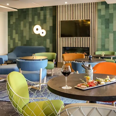 Mercure Cavaillon-3