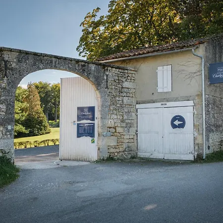 Domaine Du Champ Fleuri-2