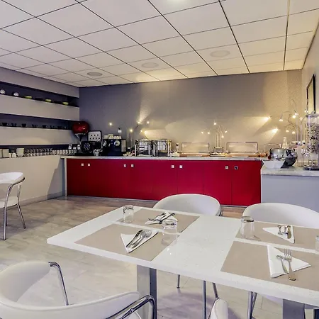 Mercure Cergy Pontoise Centre-3