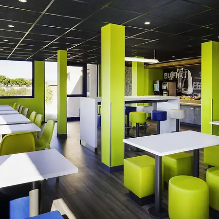 Ibis Budget Perpignan Nord Rivesaltes-3