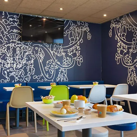 Ibis Budget Marseille Timone-2