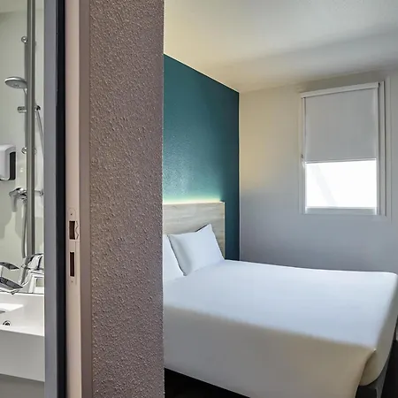 Hotelf1 Saint Witz A1 Hotel-3