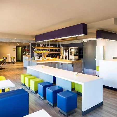 Ibis Budget Pau Est-2