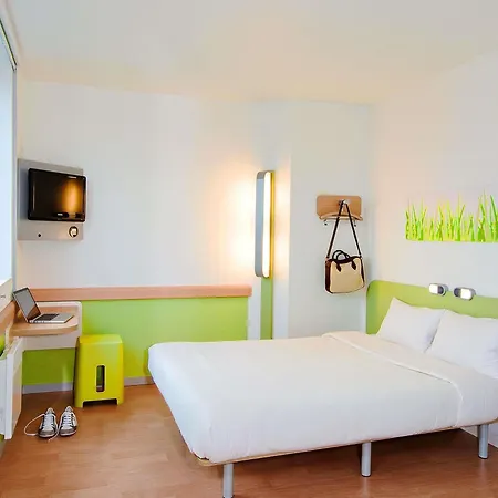 Ibis budget Issoire-3