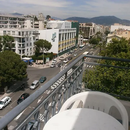 Hotel Magnan-3