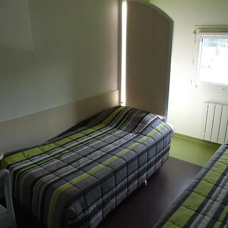 hotelF1 Blois-2