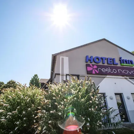 Hotel Inn Design & Restaurant Langres-3