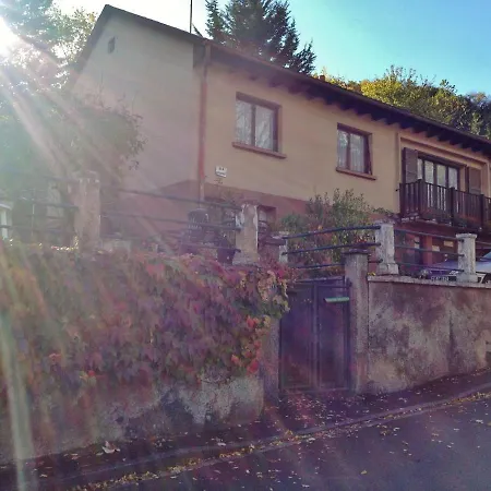 Chambres D'Hotes Et Gite Chez Martine-3