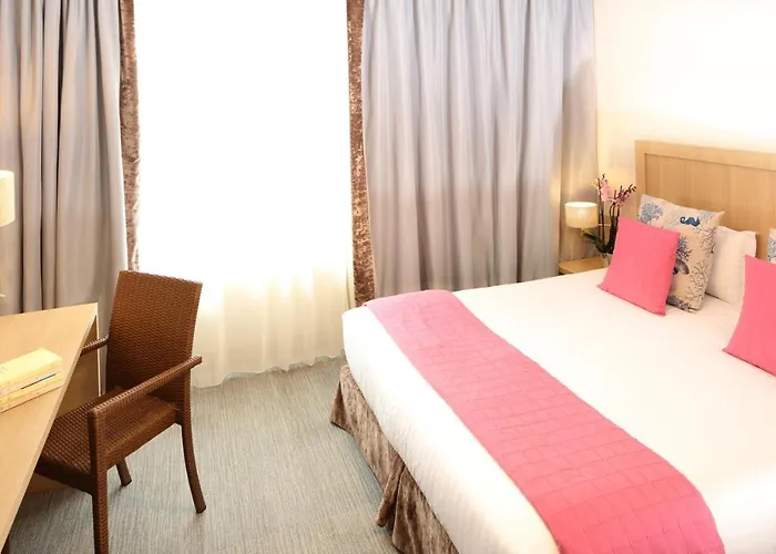 Trinite Hotel