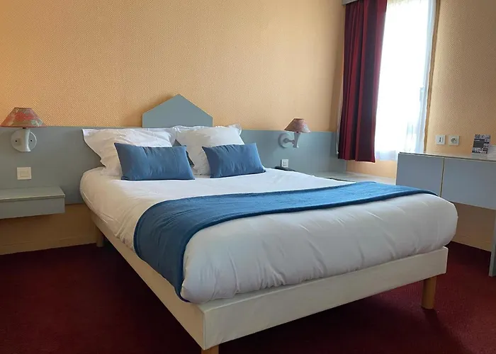 Brit Hotel Essentiel Moulins Avermes ex NB hotel