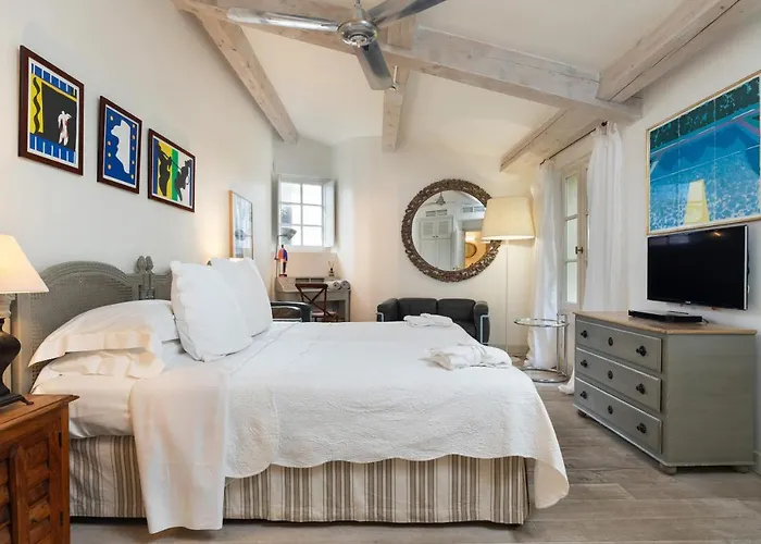 Pastis Hotel St Tropez Saint-Tropez