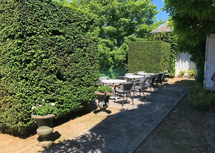 Hotel La Croix De Vernuche