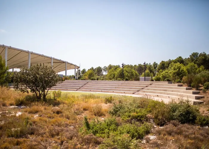 Thecamp Hotel & Lodges - Aix En Provence Aix-en-Provence
