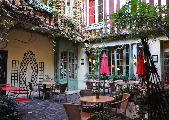 Le Vieux Carre