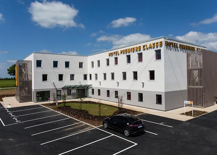 Première Classe Chartres Sud - Barjouville