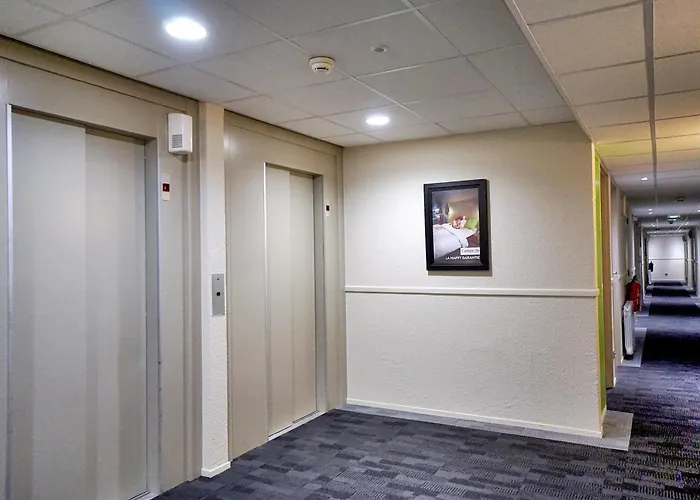 Campanile Paris Ouest - Chaville
