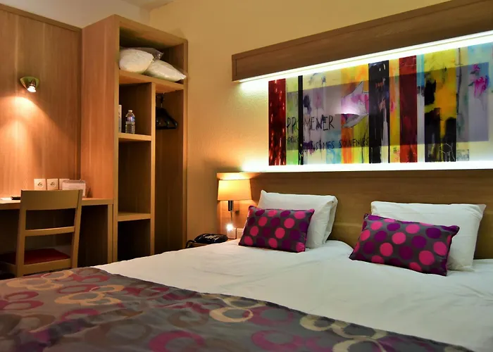 Hôtel Kyriad Carentan
